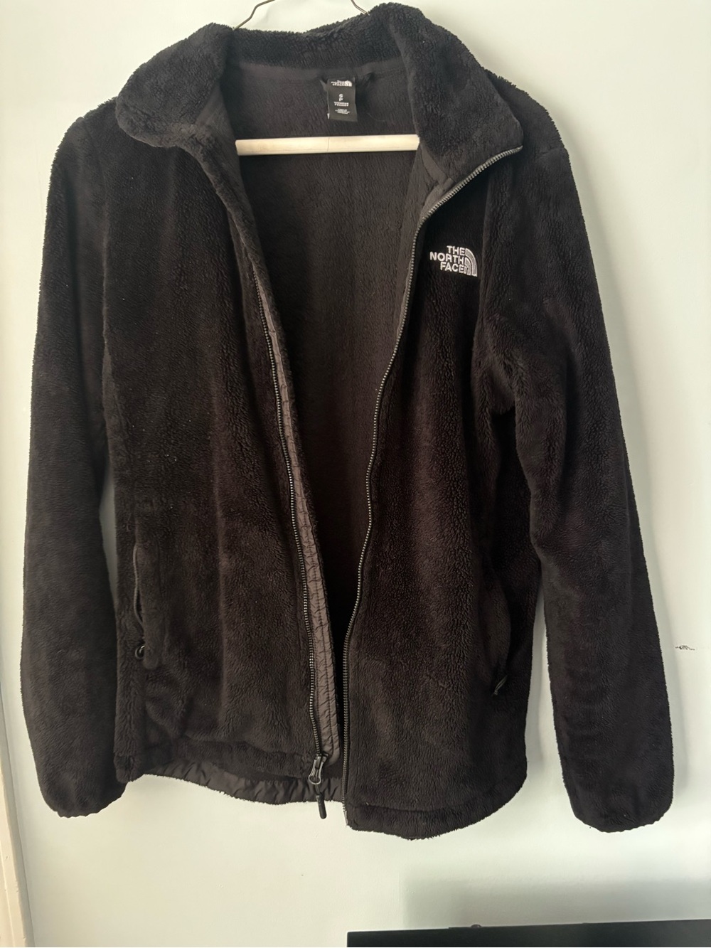 The North Face Women’s Black Fleece Jacket size Small